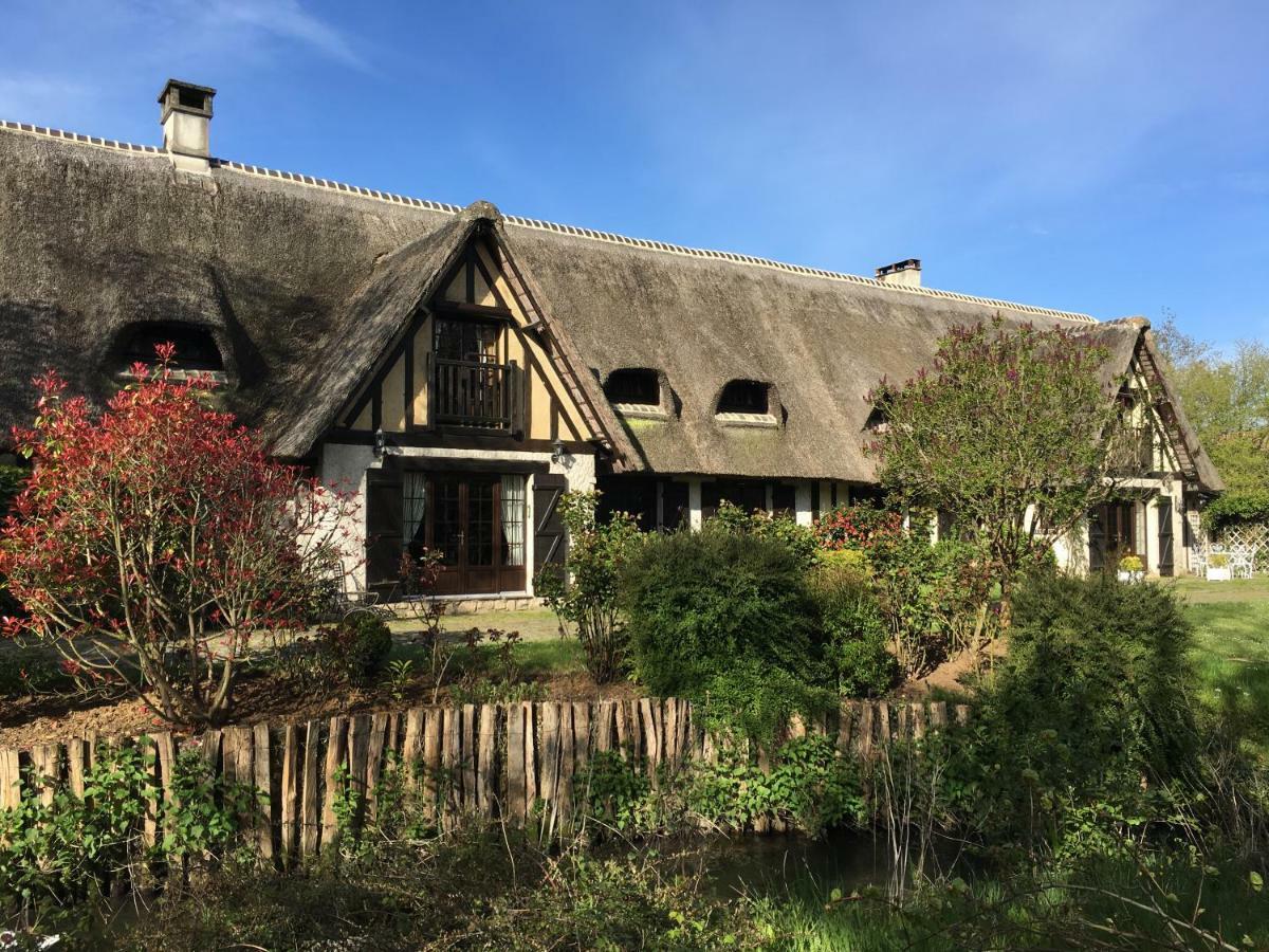 Bed and Breakfast L'Ile Normande Hardencourt-Cocherel Екстер'єр фото