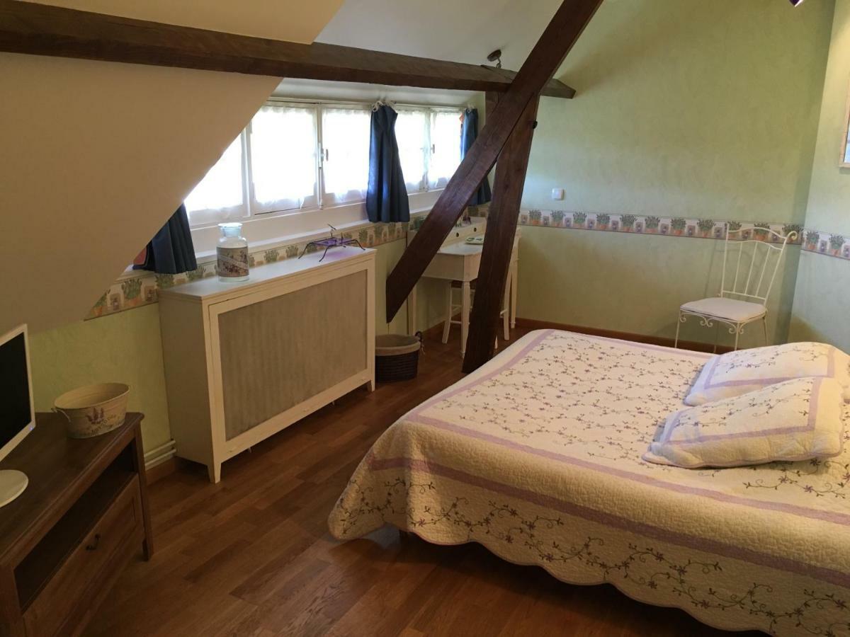 Bed and Breakfast L'Ile Normande Hardencourt-Cocherel Екстер'єр фото